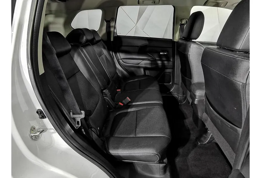 LIVE. Слайд №12