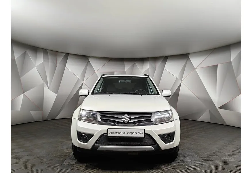 Suzuki Grand Vitara 2.0 MT AWD (140 л.с.) Белый в АВИЛОН. Слайд №7