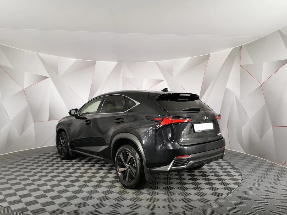 Lexus NX 200 CVT AWD (150 л.с.) Черный в АВИЛОН. Слайд №4