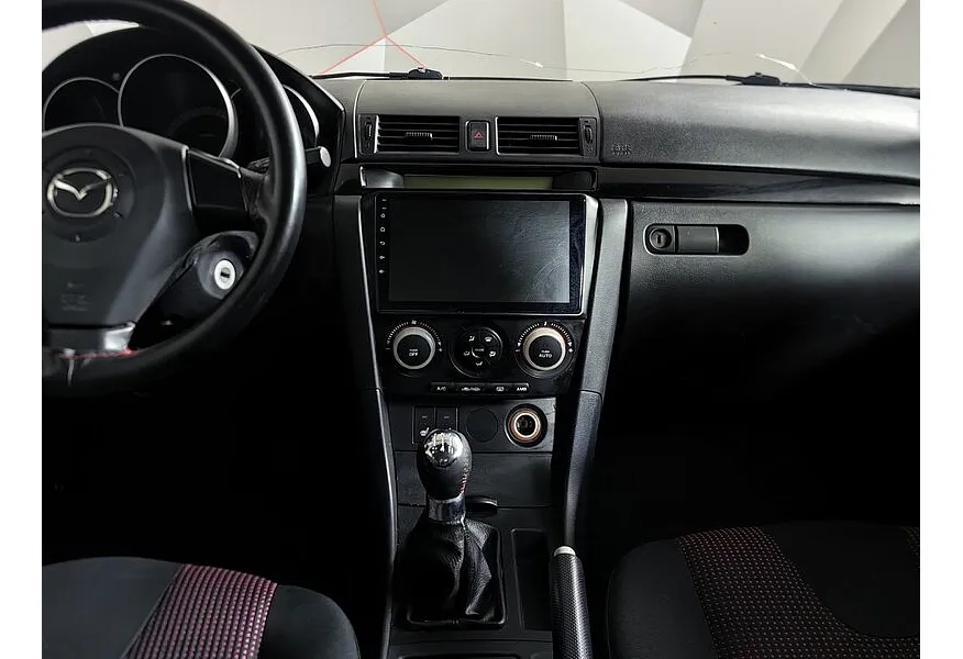 Mazda 3 1.6 MT (105 л.с.) Зеленый в АВИЛОН. Слайд №12