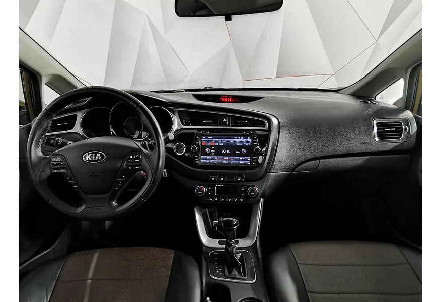 LIVE. Слайд №10