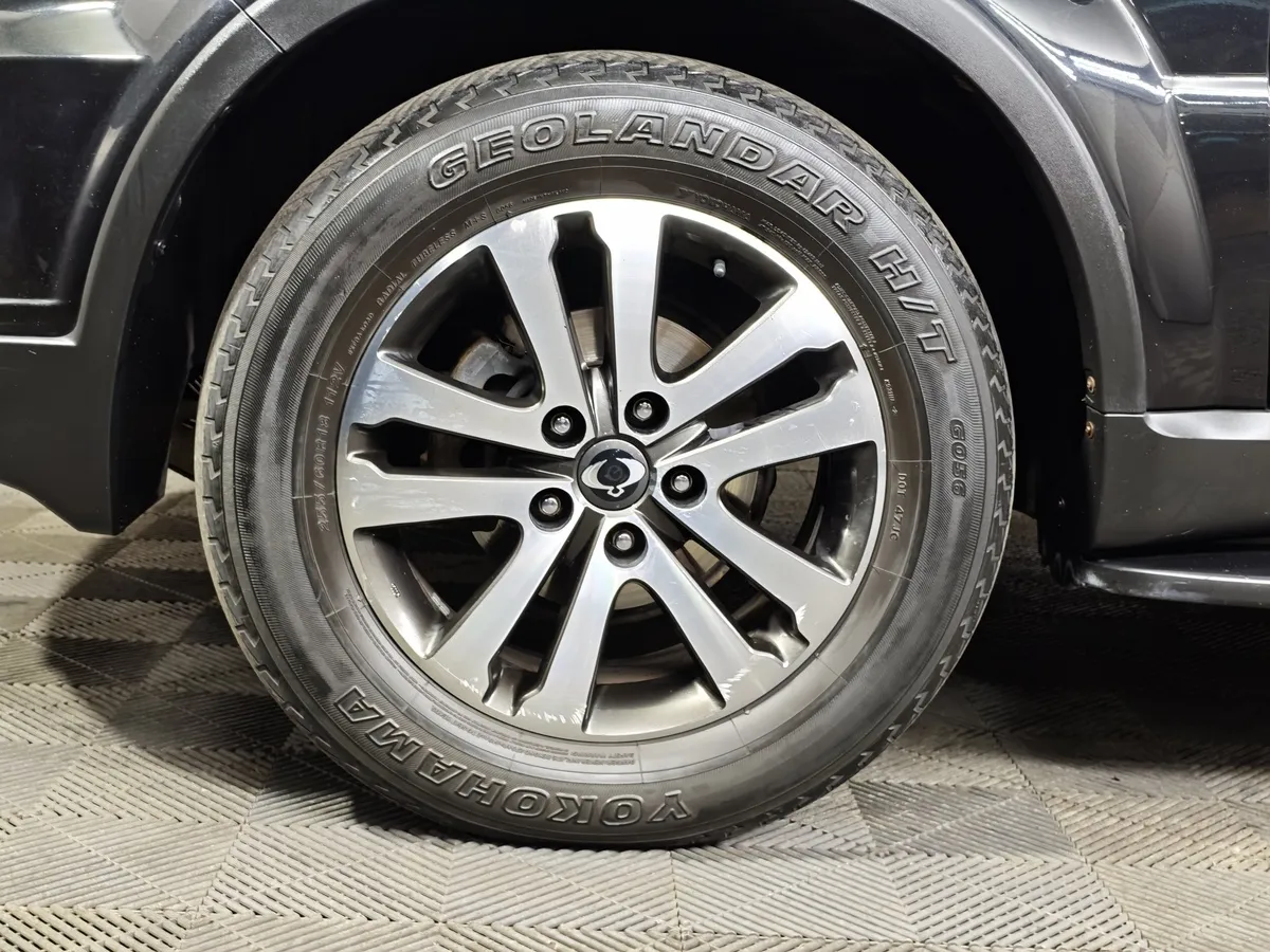 SsangYong Rexton 3.2 T-Tronic AWD (220 л.с.) Черный в АВИЛОН. Слайд №9