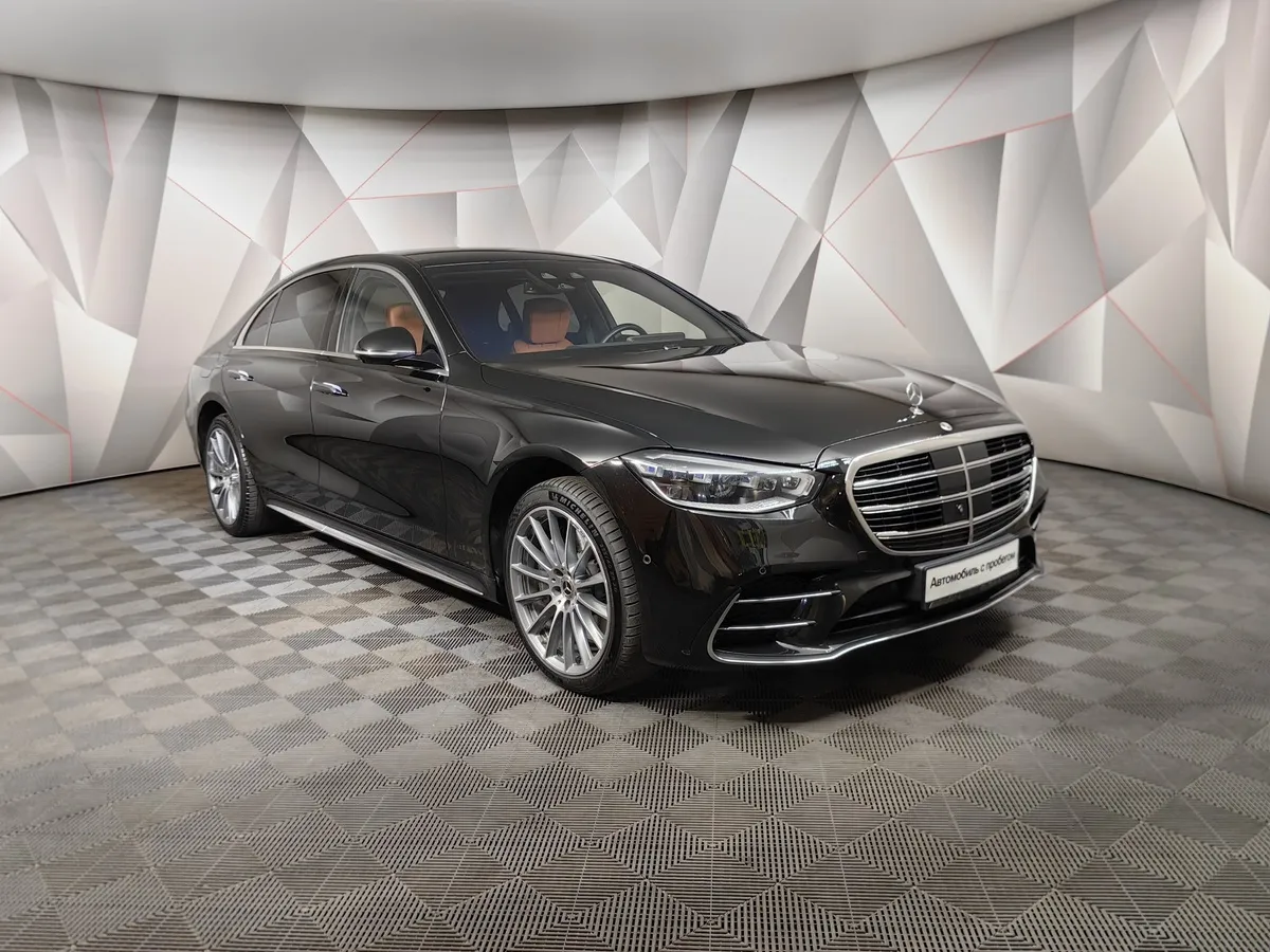 Mercedes-Benz S-Класс S 500 9G-Tronic 4Matic (435 л.с.) Черный в АВИЛОН. Слайд №3