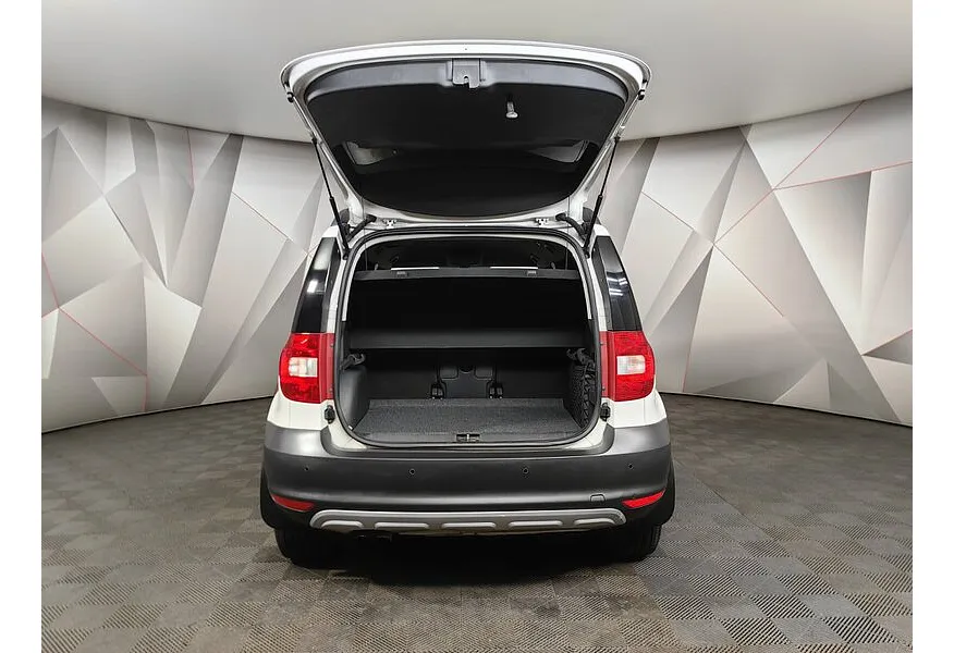 Skoda Yeti 1.4 TSI DSG (122 л.с.) Active Белый в АВИЛОН. Слайд №12