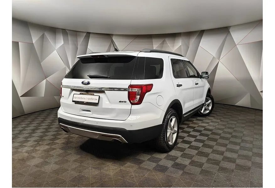 Ford Explorer 3.5 SelectShift 4WD (249 л.с.) Limited Plus Белый в АВИЛОН. Слайд №2 Ford Explorer 3.5 SelectShift 4WD (249 л.с.) Limited Plus Белый в АВИЛОН. Слайд №2