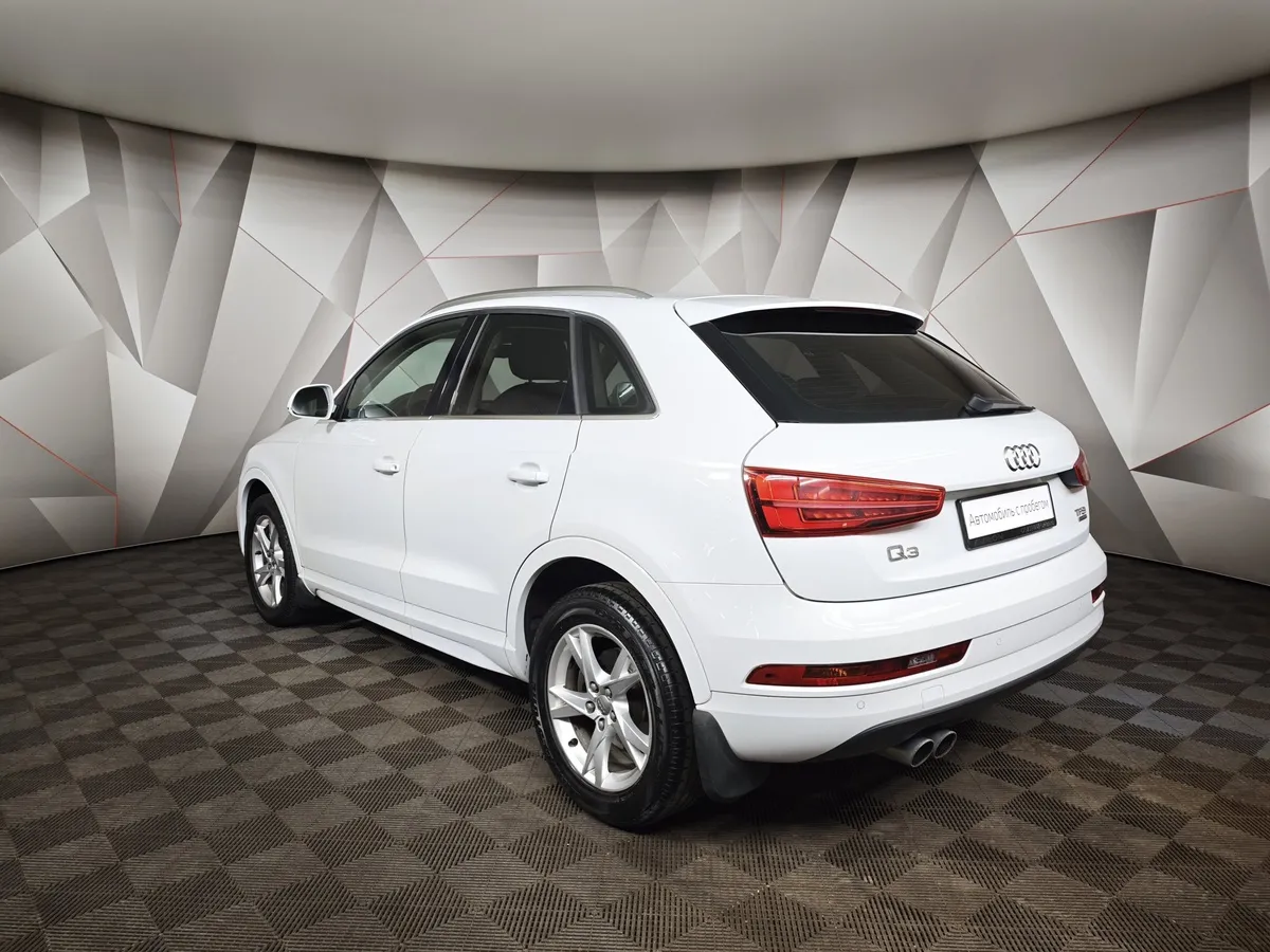 Audi Q3 2.0 TFSI S tronic quattro (180 л.с.) Design Белый в АВИЛОН. Слайд №4