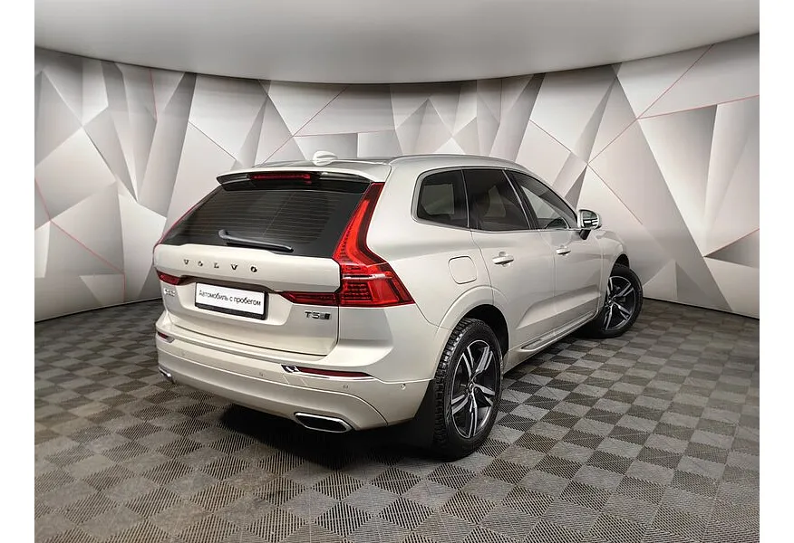 Volvo XC60 2.0 T5 AT AWD (249 л.с.) Inscription Бежевый в АВИЛОН. Слайд №2