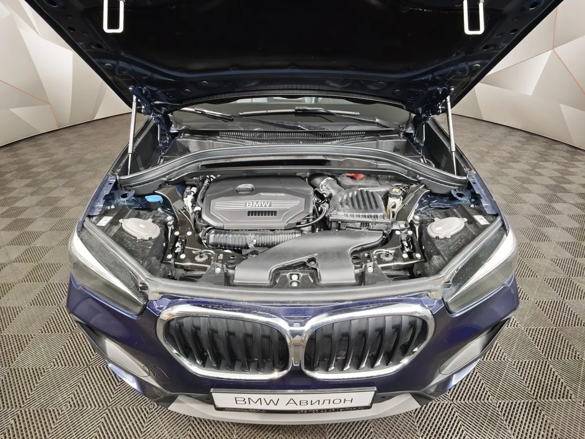 BMW X1 20i xDrive (192 л.с.) Advantage Синий в АВИЛОН. Слайд №9