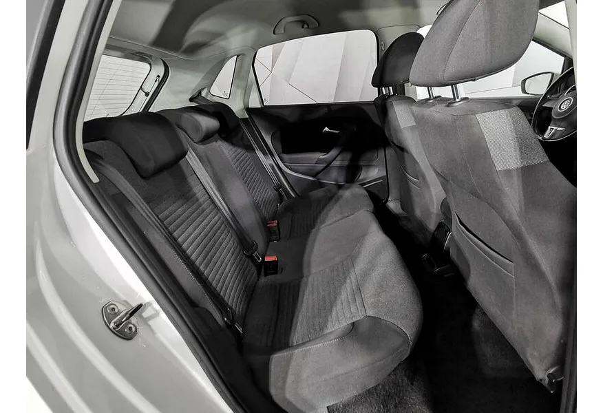 Volkswagen Polo 1.4 DSG (85 л.с.) Comfortline Белый в АВИЛОН. Слайд №17