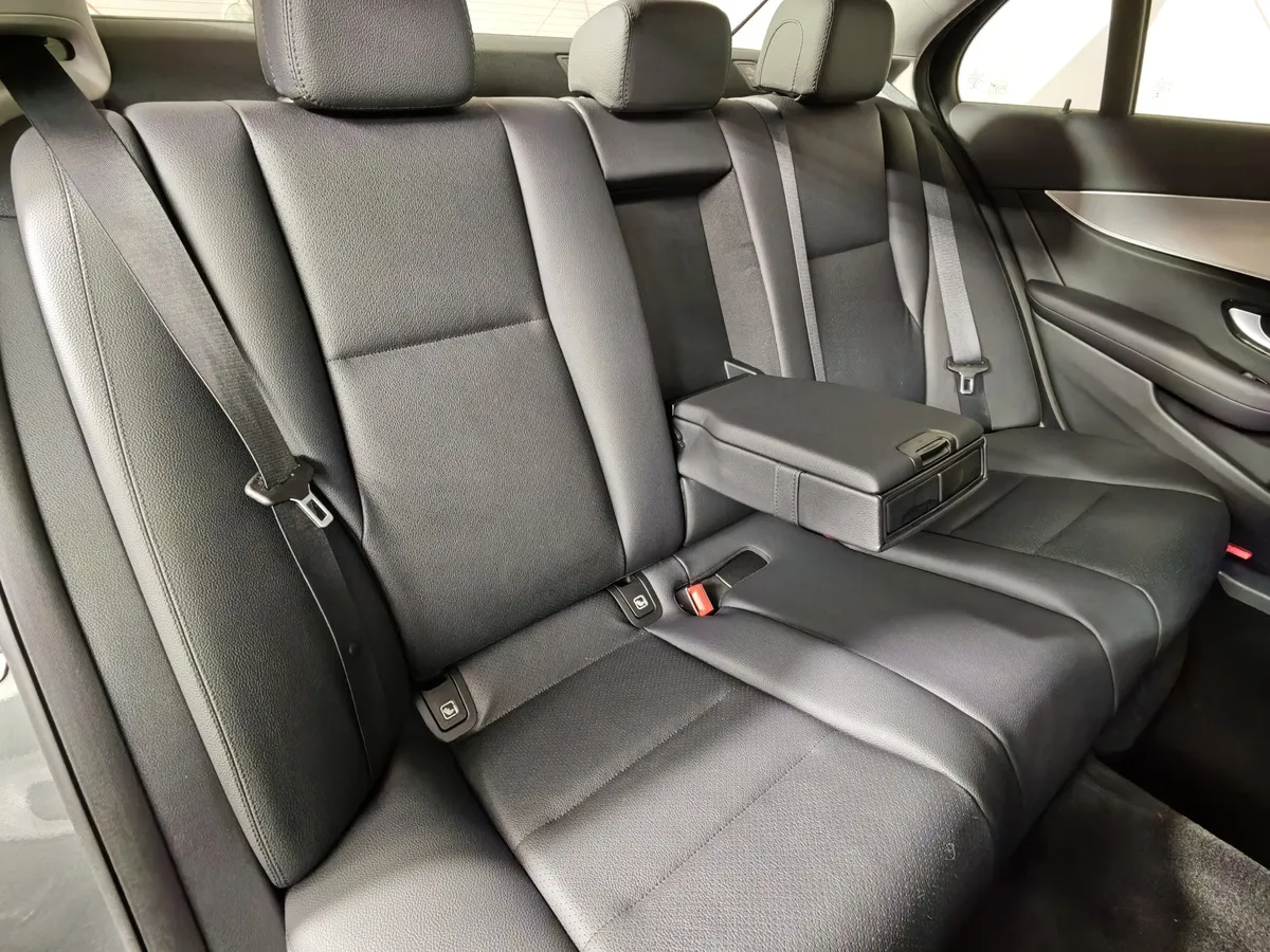 Mercedes-Benz E-Класс E 200 9G-TRONIC (197 л.с.) Premium (Локальная сборка) Серый в АВИЛОН. Слайд №17