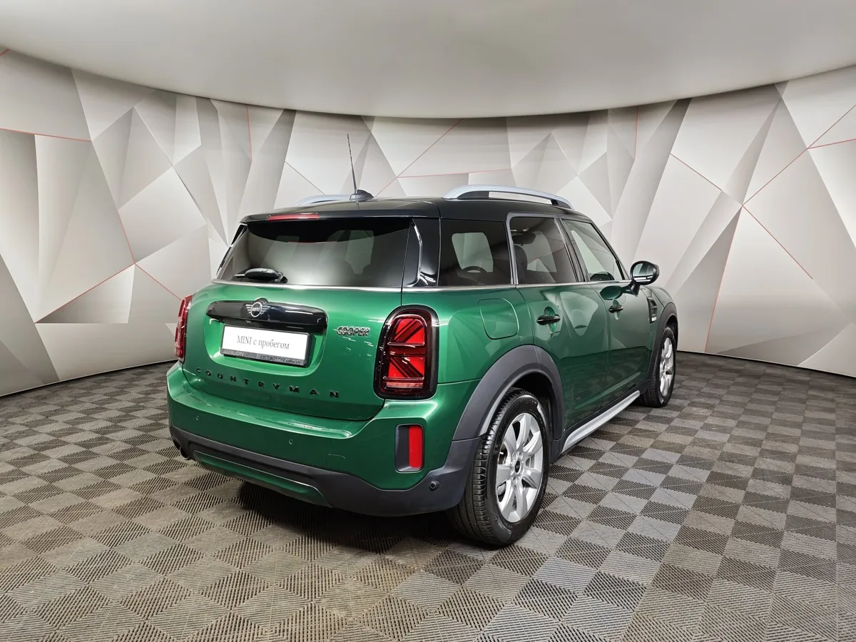 Mini Countryman Cooper 1.5 AT (136 л.с.) Essential Зеленый в АВИЛОН. Слайд №2