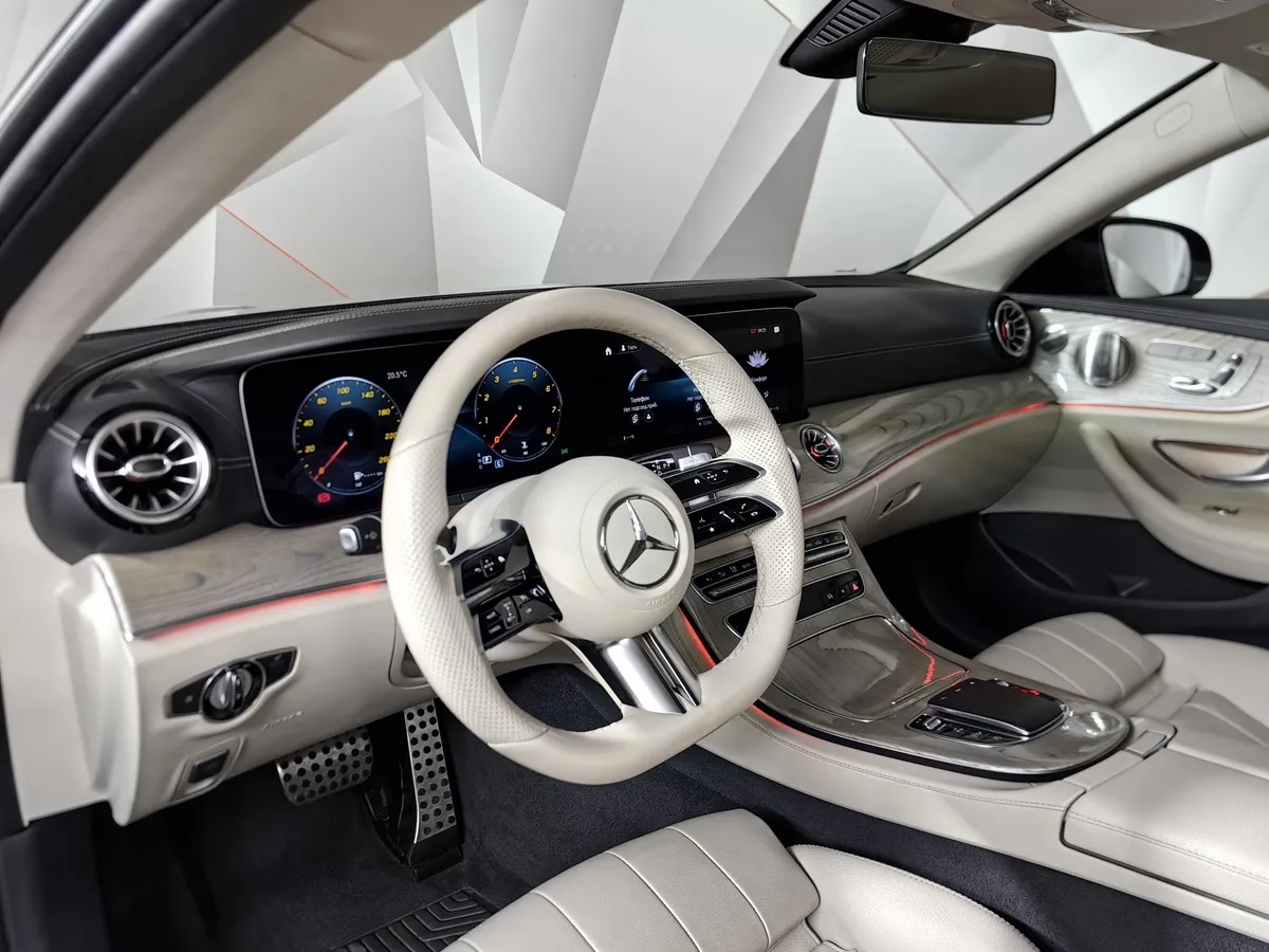 Mercedes-Benz E-Класс E 200 4MATIC G-TRONIC (184 л.с.) Sport Черный в АВИЛОН. Слайд №17