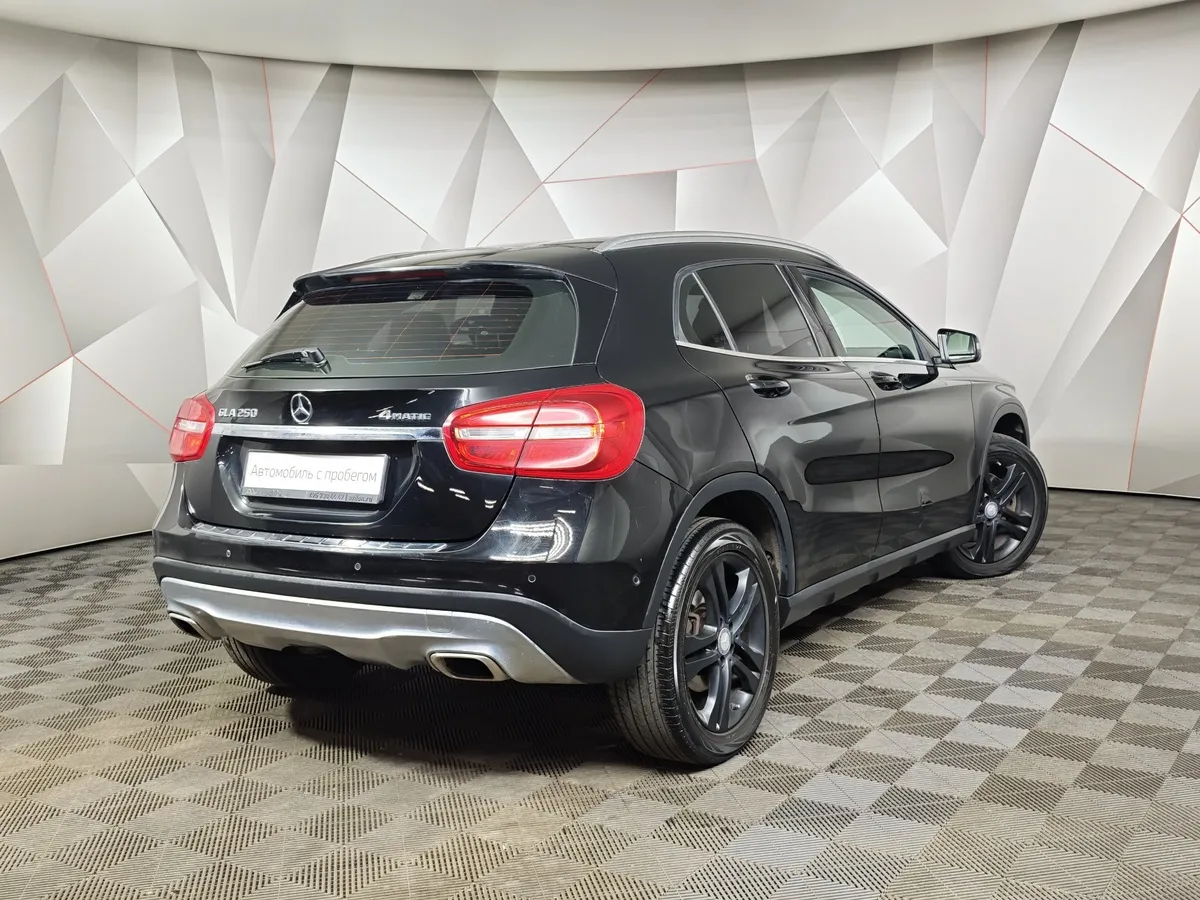 Mercedes-Benz GLA 250 7G-DCT 4MATIC (211 л.с.) Особая серия Черный в АВИЛОН. Слайд №2