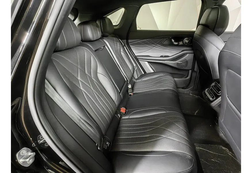 EXEED RX 2.0T DCT 4WD (249 л.с.) Platinum Черный в АВИЛОН. Слайд №16