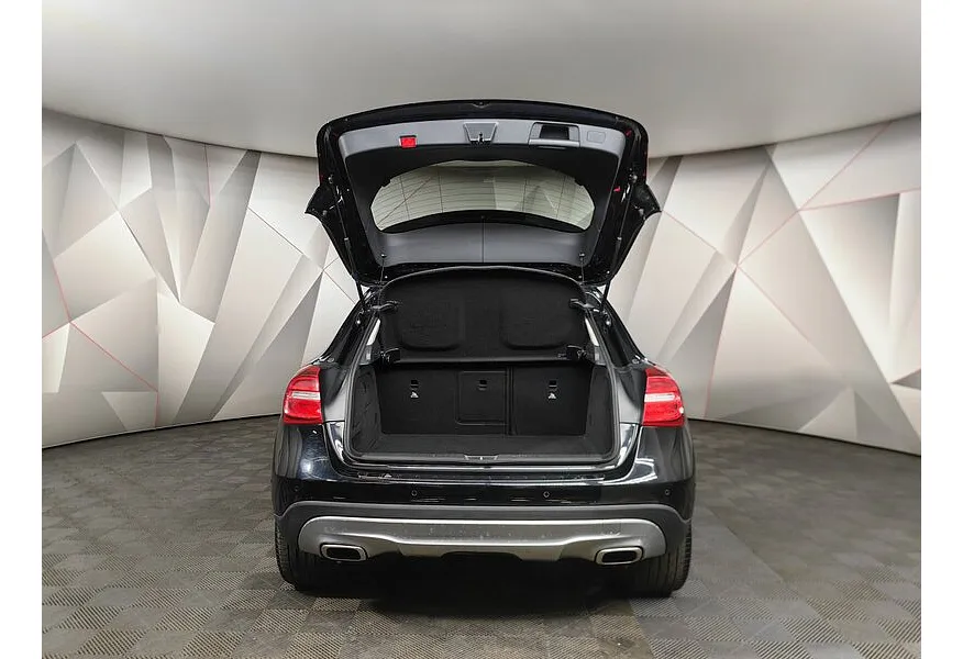 Mercedes-Benz GLA 250 7G-DCT 4MATIC (211 л.с.) Особая серия Черный в АВИЛОН. Слайд №16