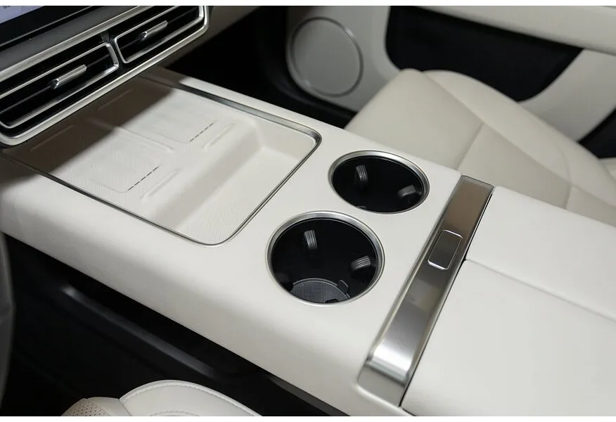 Li Auto L6 1.5 AT 4WD (150 л.с.) Pro Серый в АВИЛОН. Слайд №9