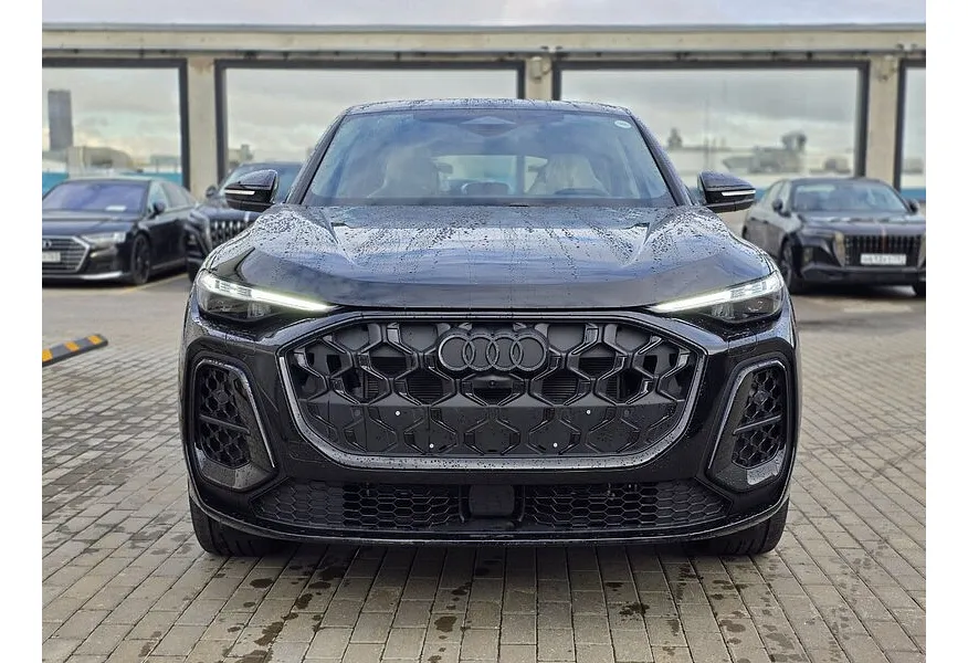 Audi Q5 Sportback 2.0 TFSI S tronic quattro (272 л.с.) Черный в АВИЛОН. Слайд №4 Audi Q5 Sportback 2.0 TFSI S tronic quattro (272 л.с.) Черный в АВИЛОН. Слайд №4