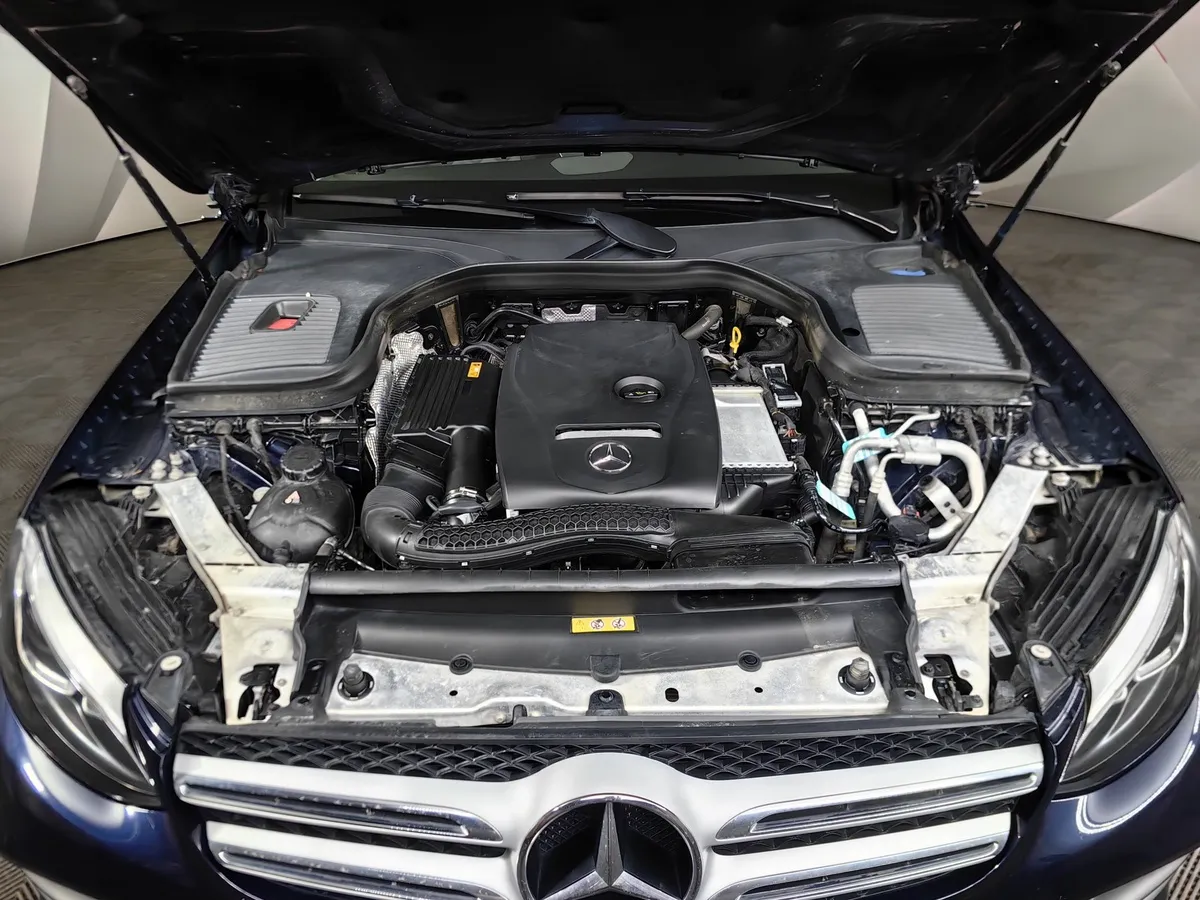 Mercedes-Benz GLC 250 9G-TRONIC 4MATIC (211 л.с.) Особая серия Синий в АВИЛОН. Слайд №11 Mercedes-Benz GLC 250 9G-TRONIC 4MATIC (211 л.с.) Особая серия Синий в АВИЛОН. Слайд №11