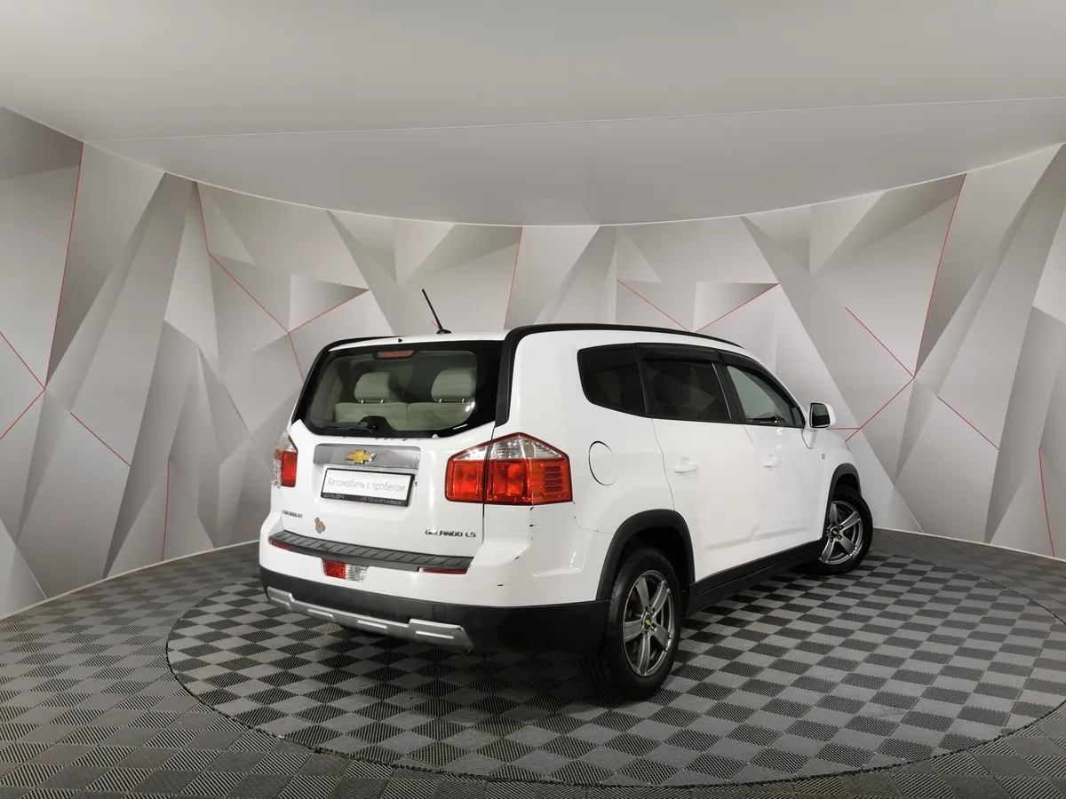 Chevrolet Orlando 1.8 MT (141 л.с.) Белый в АВИЛОН. Слайд №2