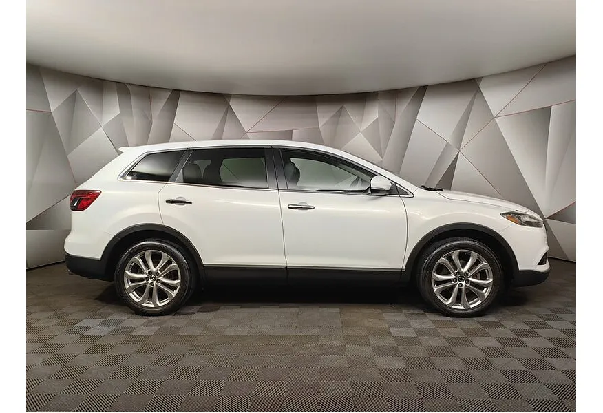 Mazda CX-9 3.7 AT AWD (273 л.с.) Белый в АВИЛОН. Слайд №4