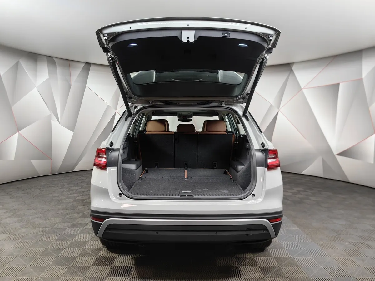 Skoda Kodiaq 2.0TSI 7DSG 4WD (190 л.с.) Серый в АВИЛОН. Слайд №12