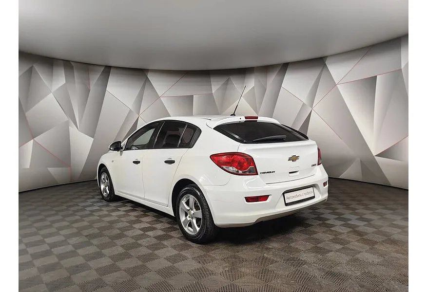 Chevrolet Cruze 1.6 AT (109 л.с.) Белый в АВИЛОН. Слайд №4 Chevrolet Cruze 1.6 AT (109 л.с.) Белый в АВИЛОН. Слайд №4