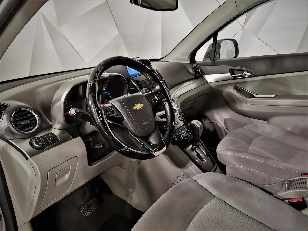 Chevrolet Orlando 1.8 AT (141 л.с.) Серый в АВИЛОН. Слайд №18