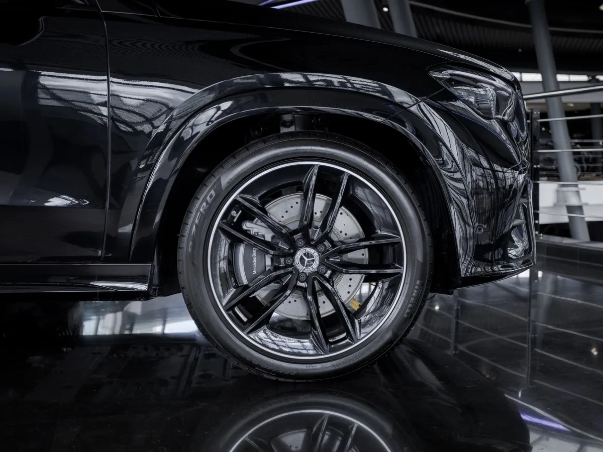 Mercedes-Benz GLE 450d 4MATIC 9G-TRONIC (367 л.с.) Черный в АВИЛОН. Слайд №16