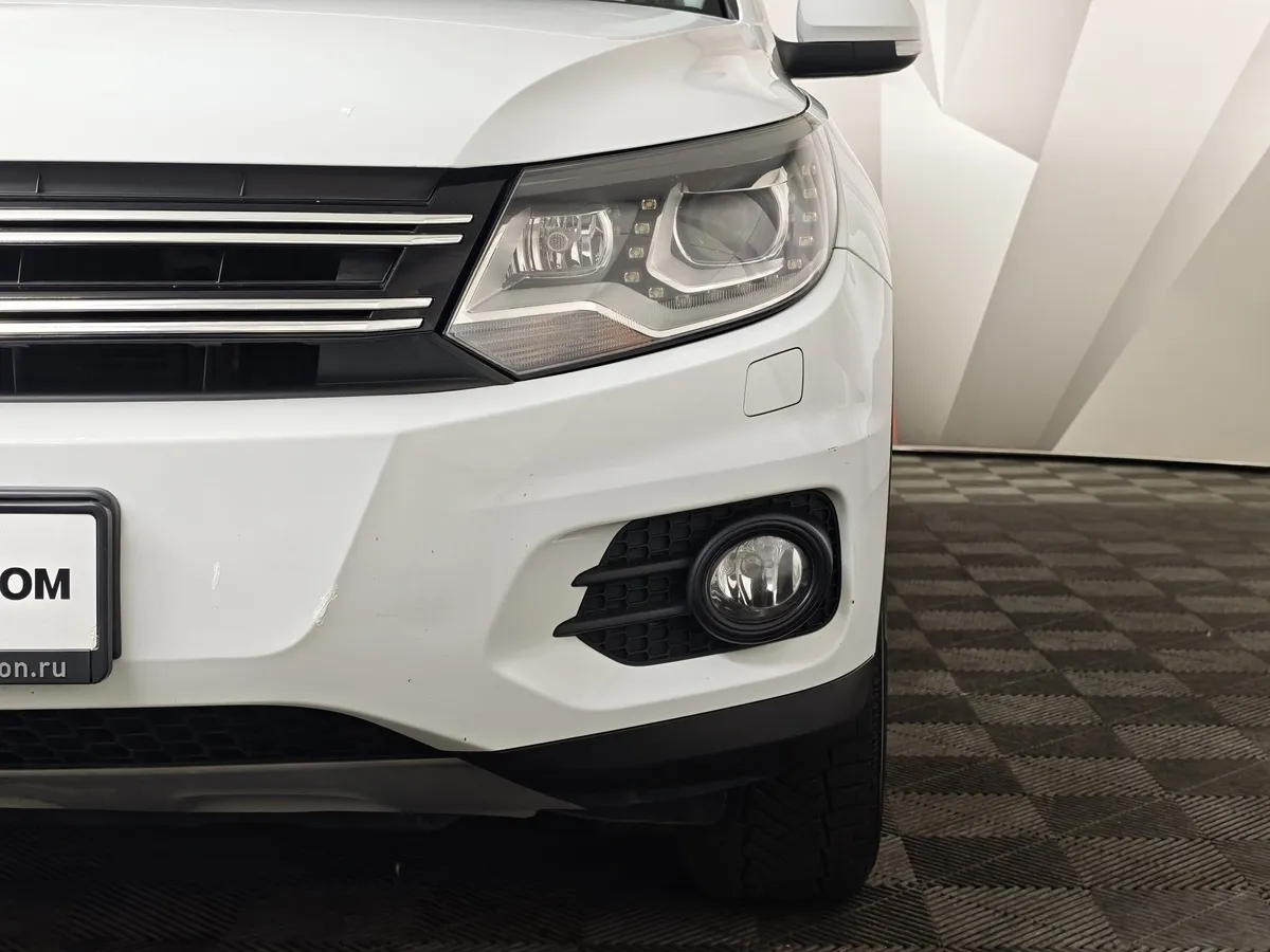 Volkswagen Tiguan 2.0 TSI 4Motion AT (180 л.с.) Sport&Style Белый в АВИЛОН. Слайд №10