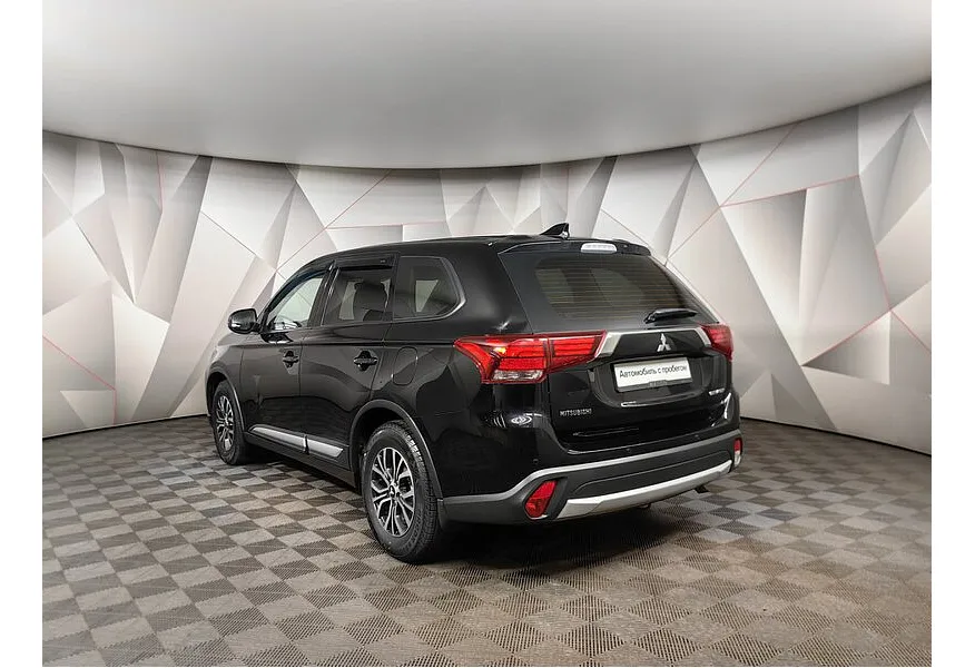 Mitsubishi Outlander 2.0 CVT (146 л.с.) Invite Черный в АВИЛОН. Слайд №4