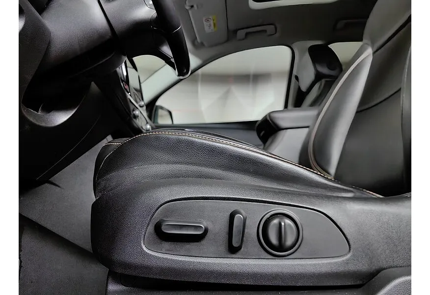 Chevrolet Traverse 3.6 AT AWD (318 л.с.) LT Черный в АВИЛОН. Слайд №23