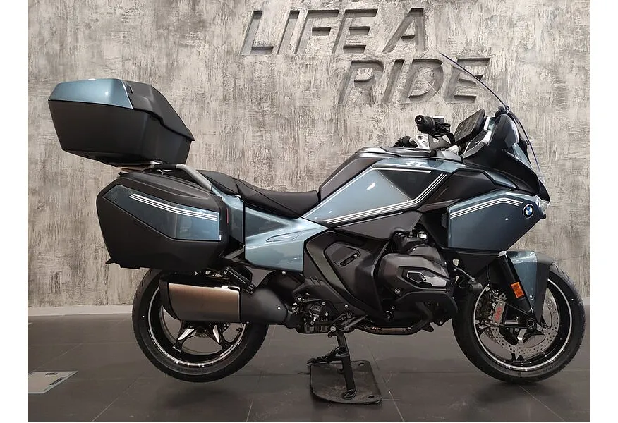 BMW Motorrad R 1300 RT 1300 см³ (145 л.с.) (145) 1300 Зеленый в АВИЛОН. Слайд №4