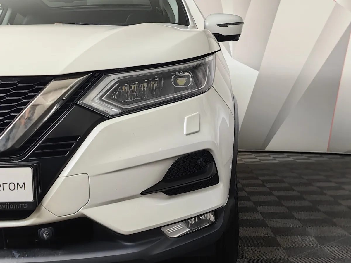 Nissan Qashqai 2.0 CVT (144 л.с.) Белый в АВИЛОН. Слайд №10