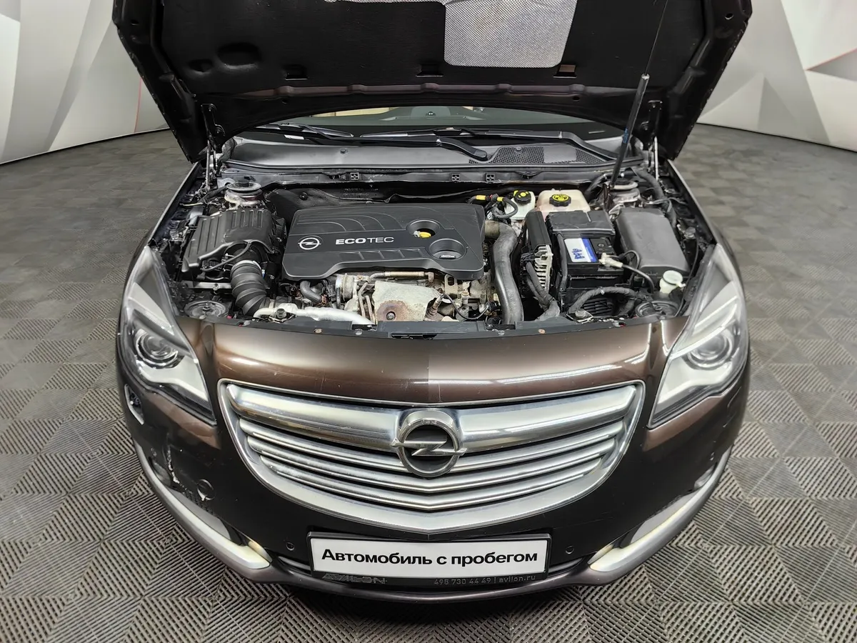 Opel Insignia 1.6 SIDI Turbo Ecotec AT (170 л.с.) Коричневый в АВИЛОН. Слайд №11