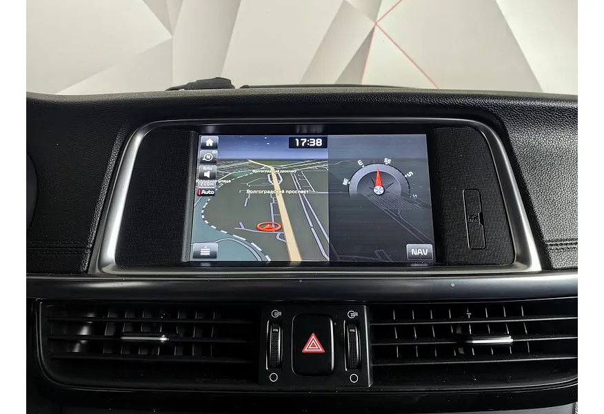 АВИЛОН - Kia Optima 2.4 GDI AT (188 л.с.) Luxe Белый - slide 17