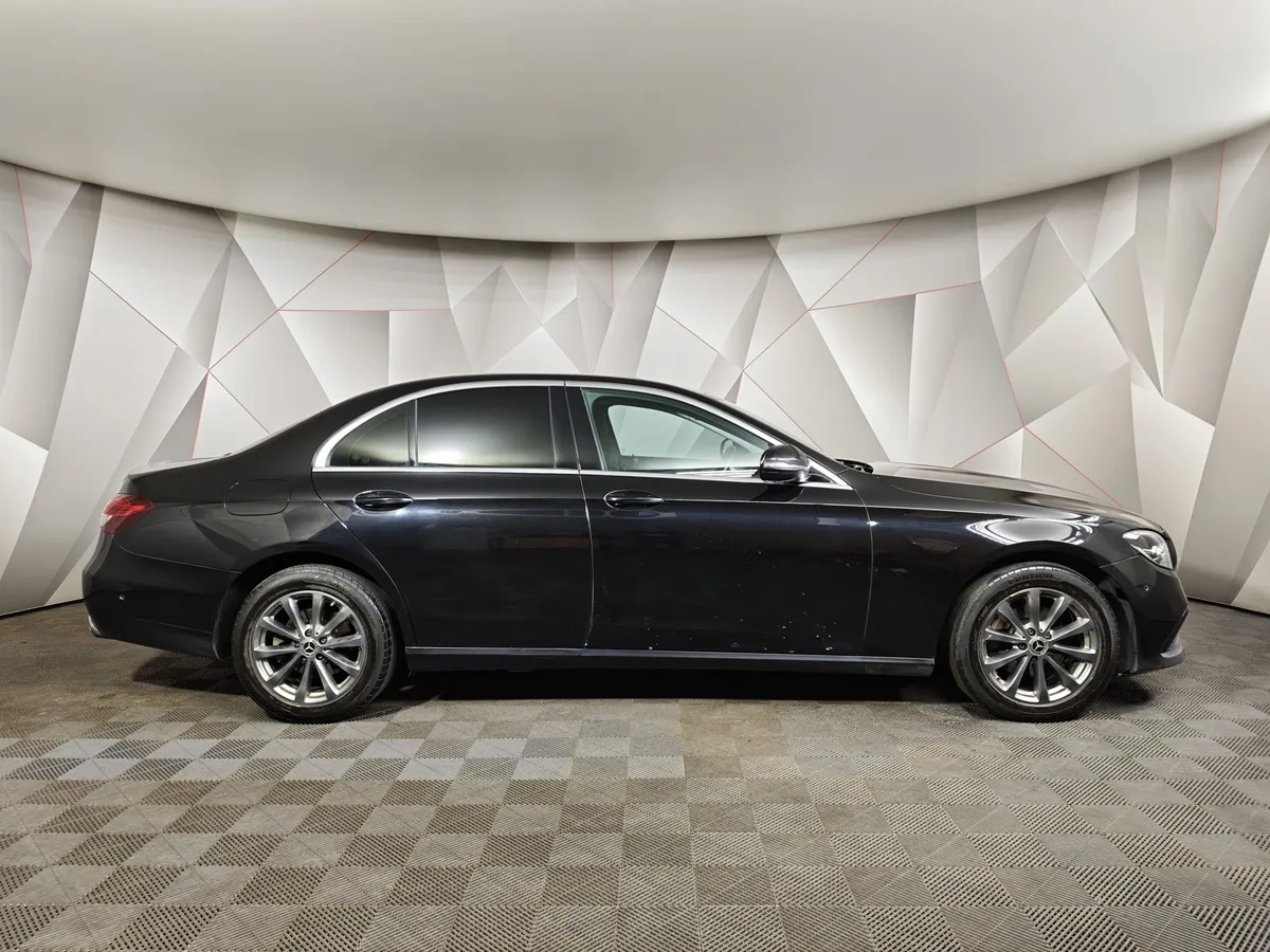 Mercedes-Benz E-Класс E 200 d 9G-TRONIC (160 л.с.) Business (Локальная сборка) Черный в АВИЛОН. Слайд №6