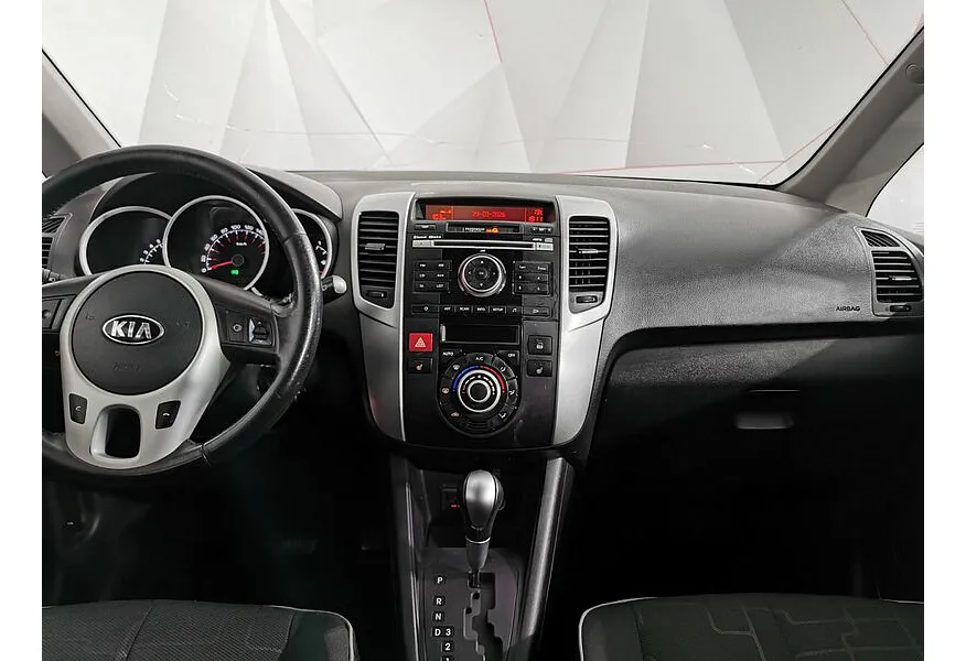 Kia Venga 1.6 AT (125 л.с.) Белый в АВИЛОН. Слайд №15