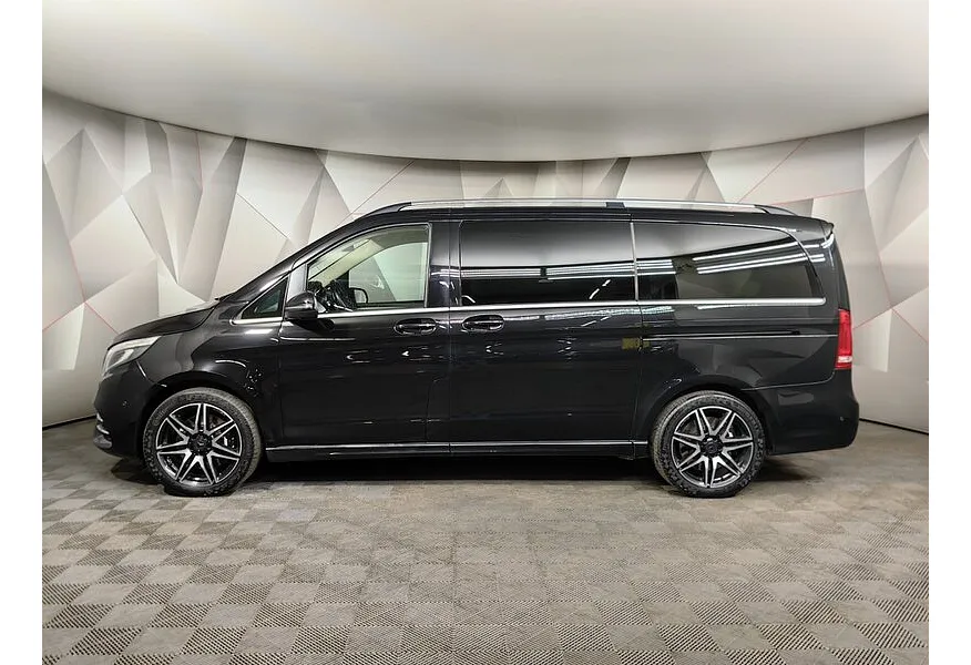 Mercedes-Benz V-Класс V 250 d 9G-Tronic L2 4MATIC (190 л.с.) AMG Line Черный в АВИЛОН. Слайд №5