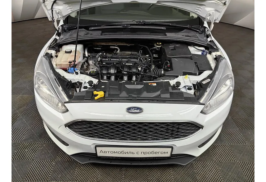 Ford Focus 1.6 Ti-VCT PowerShift (105 л.с.) SYNC Edition Белый в АВИЛОН. Слайд №11