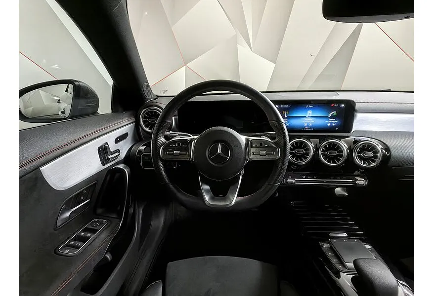 Mercedes-Benz CLA 200 7G-DCT (150 л.с.) Sport Серый в АВИЛОН. Слайд №19