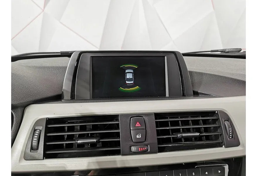 BMW 3 серия 318i AT (136 л.с.) Белый в АВИЛОН. Слайд №16