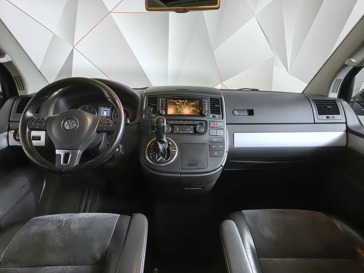 Volkswagen Multivan 2.0 BiTDI DSG 4Motion (180 л.с.) Highline Черный в АВИЛОН. Слайд №13