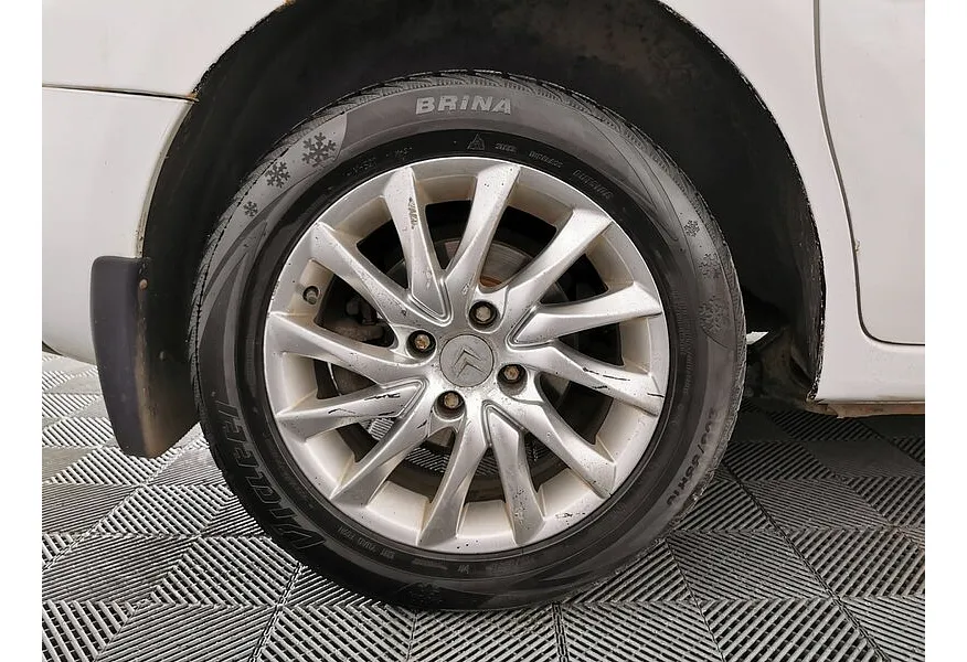 Peugeot Partner 1.6 HDi MT (90 л.с.) Белый в АВИЛОН. Слайд №9