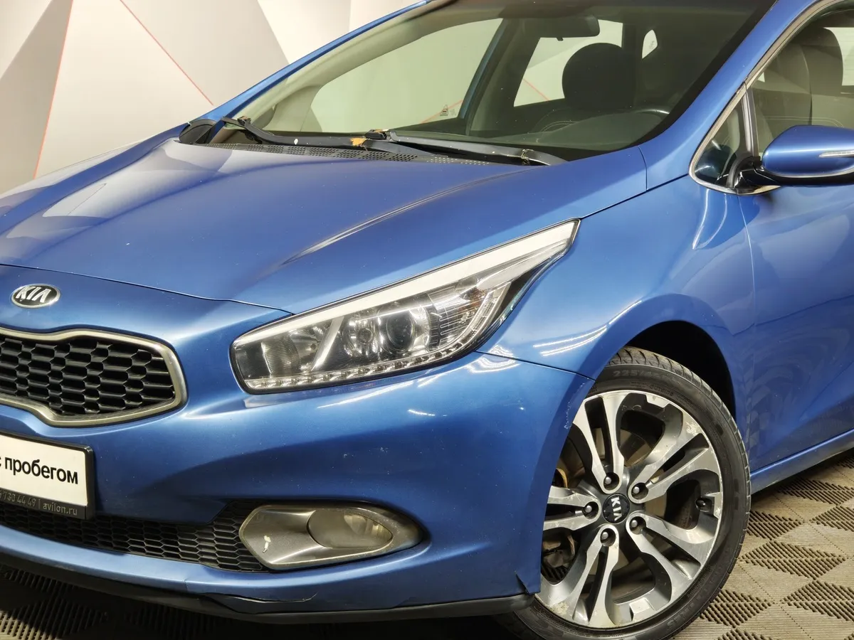 Kia Ceed 1.6 AT (129 л.с.) Синий в АВИЛОН. Слайд №10