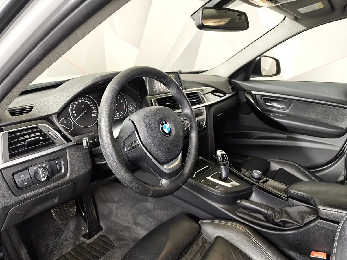 BMW 3 серия 318i AT (136 л.с.) Белый в АВИЛОН. Слайд №11