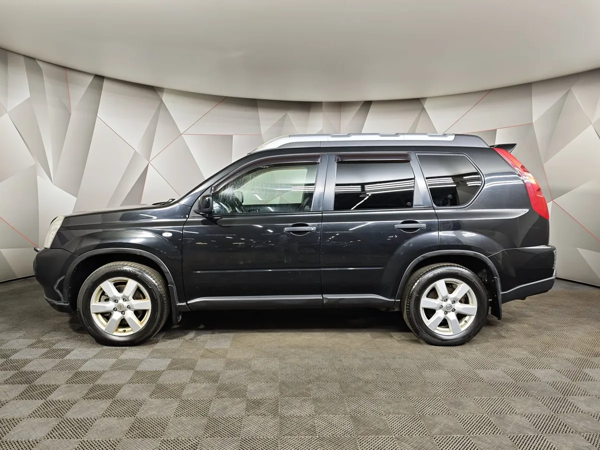 Nissan X-Trail 2.5 CVT AWD (171 л.с.) LE Top Черный в АВИЛОН. Слайд №5