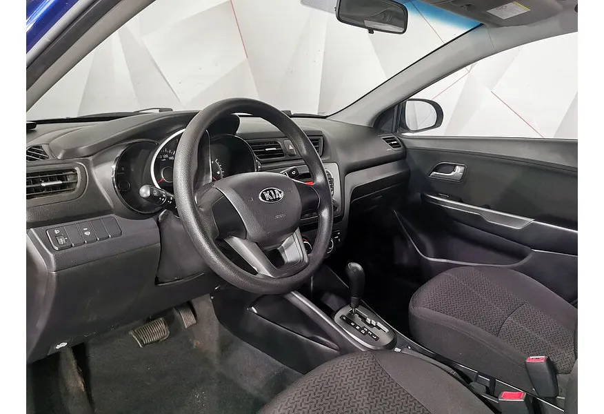 Kia Rio 1.6 AT (123 л.с.) Синий в АВИЛОН. Слайд №19