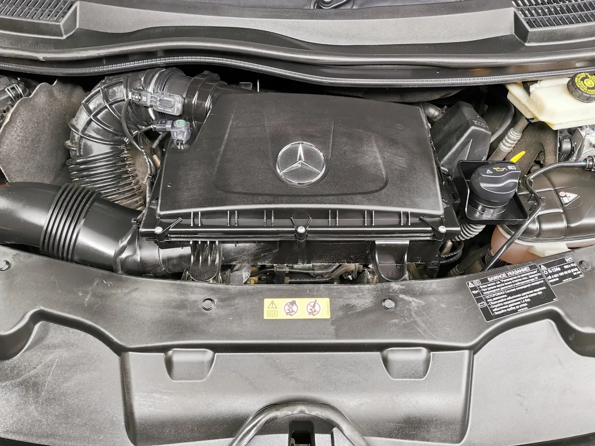 Mercedes-Benz V-Класс V 250 d AT L2 (190 л.с.) AVANTGARDE Черный в АВИЛОН. Слайд №11