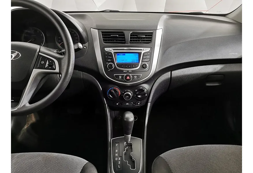 Hyundai Solaris 1.6 AT (123 л.с.) Active Белый в АВИЛОН. Слайд №15 Hyundai Solaris 1.6 AT (123 л.с.) Active Белый в АВИЛОН. Слайд №15