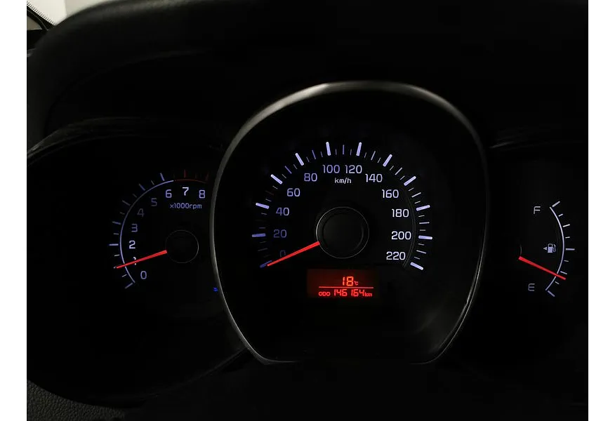 Kia Rio 1.4 MT (107 л.с.) Красный в АВИЛОН. Слайд №18